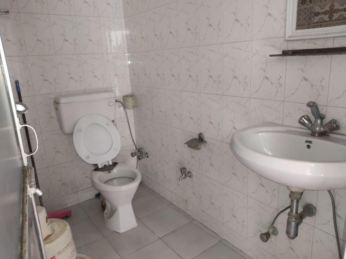 Vatika Guest house *
