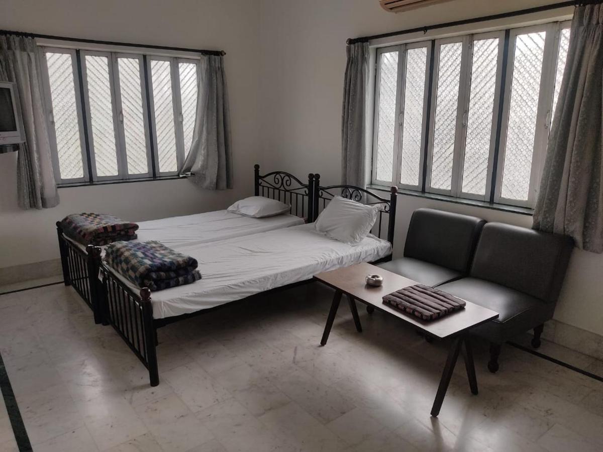 Guest house Vatika *